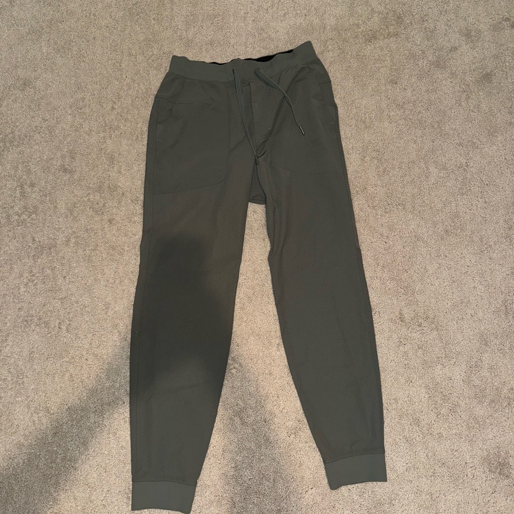 Lululemon Men’s Joggers Slate - Size Medium
